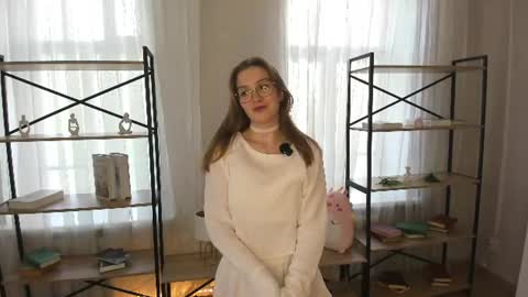 Snapshot of ilonamoorman chatting on June 2026 07:03:02 AM Ilona online show from June 2026 07:03:02 AM