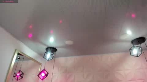 Ange online show from December 2025 01:29:01 PM