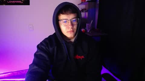 Snapshot of im__noah chatting on March 2025 11:05:01 AM im__noah online show from March 2025 11:05:01 AM