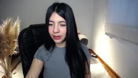 Alyn online show from January 2026 09:07:02 PM