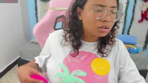 Snapshot of im_angels7 chatting on January 2025 12:27:01 AM Angela online show from January 2025 12:27:01 AM