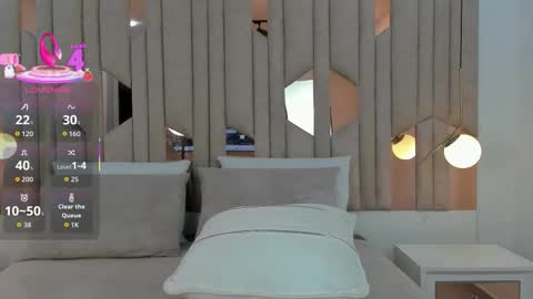 Caro   online show from October 2025 05:52:02 AM