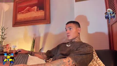 im_dominike online show from November 2025 07:00:02 AM