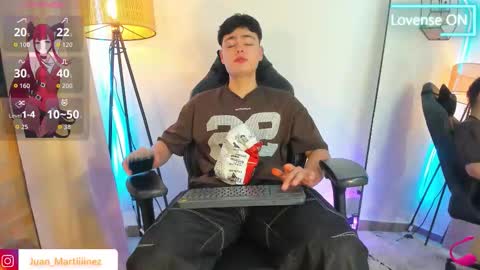 Snapshot of im_juaniito chatting on November 2025 11:07:02 PM  40 OFF TODAY online show from November 2025 11:07:02 PM