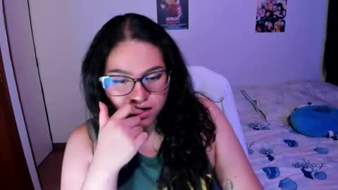 mei mei uwu online show from December 2025 03:02:02 AM