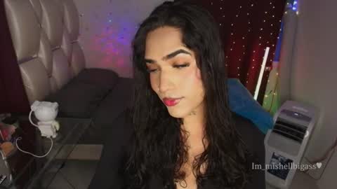 Snapshot of im_miabigass chatting on July 2026 01:40:01 AM Mishell Martinez INSTAGRAM im mishellbigass online show from July 2026 01:40:01 AM