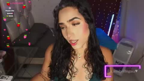 Snapshot of im_miabigass chatting on July 2026 05:10:02 AM Mishell Martinez INSTAGRAM im mishellbigass online show from July 2026 05:10:02 AM