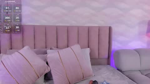 im_miadoll online show from April 2026 12:54:02 PM