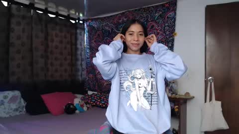 Cutie pie online show from September 2025 03:25:01 PM