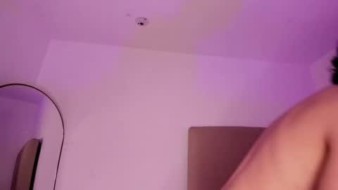 Snapshot of im_perseo_ chatting on February 2026 10:30:02 PM Perseo - Help me with 50 thumbs up online show from February 2026 10:30:02 PM