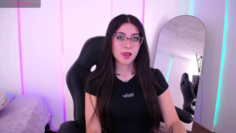 Snapshot of im_rosse_ chatting on February 2026 07:34:02 PM Jade Rosse online show from February 2026 07:34:02 PM