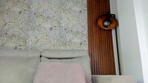 im_tyra online show from March 2025 08:44:01 AM