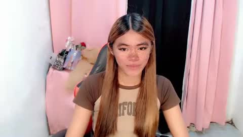 im_yourfairyannaxx online show from April 2026 07:49:01 AM