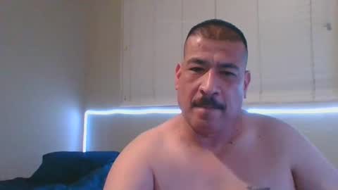 Snapshot of imbackmandosuknw chatting on December 2024 08:11:02 AM imbackmandosuknw online show from December 2024 08:11:02 AM