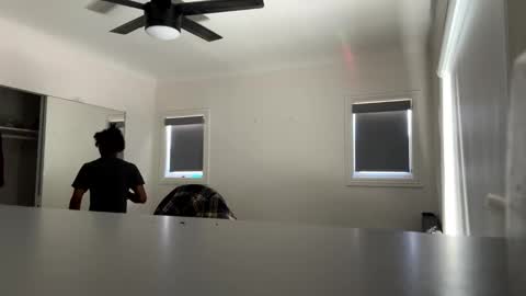 Snapshot of imchokingchicken chatting on September 2025 08:19:01 PM imchokingchicken online show from September 2025 08:19:01 PM