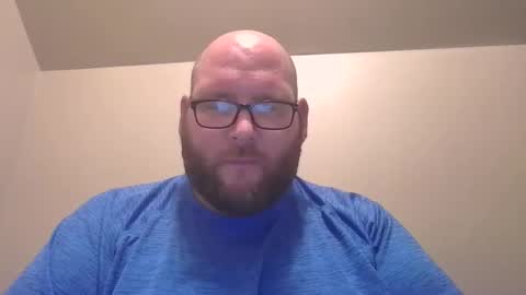 Tom online show from December 2025 05:25:02 AM