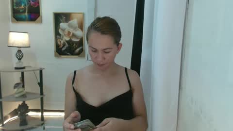 kc online show from February 2025 09:56:01 AM