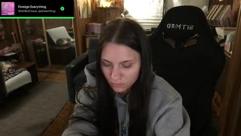 Snapshot of incognitoqueen chatting on May 2026 03:45:02 AM Carter online show from May 2026 03:45:02 AM