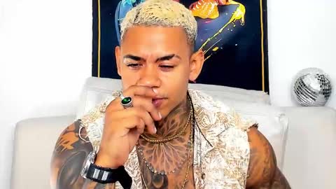 Jacobo online show from December 2025 07:28:01 AM