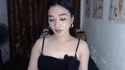 indestructabletrixie online show from January 2025 11:11:01 AM