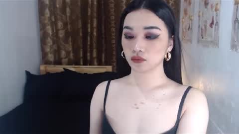 indestructabletrixie online show from January 2025 02:14:01 PM