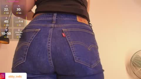 Indi Catalina online show from December 2025 12:10:01 PM