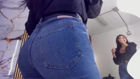 Snapshot of indi_catalina chatting on April 2026 02:34:01 PM Indi Catalina online show from April 2026 02:34:01 PM