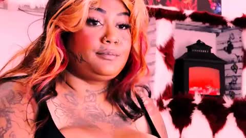 Snapshot of indian_dreamgirl chatting on December 2024 11:24:01 AM Bella Ambrosia online show from December 2024 11:24:01 AM