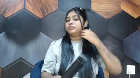 Snapshot of indian_rimmelx chatting on July 2026 08:10:01 AM Melz online show from July 2026 08:10:01 AM