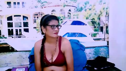 Femiez online show from January 2025 06:47:01 AM