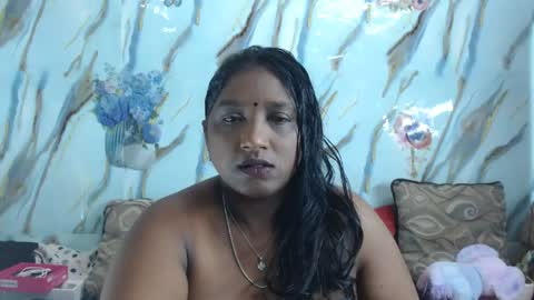 Snapshot of indianblue3 chatting on May 2026 09:47:02 AM tracy online show from May 2026 09:47:02 AM