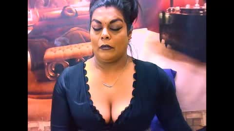 Snapshot of indiancherrypie chatting on June 2026 05:46:01 AM indiancherrypie online show from June 2026 05:46:01 AM