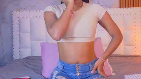 LITTLE AINHOA  online show from March 2026 07:39:01 PM