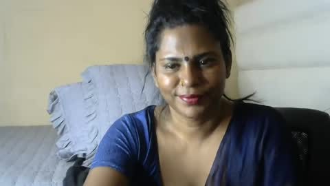 Snapshot of indiandreams_ chatting on July 2026 11:26:01 AM Palavi online show from July 2026 11:26:01 AM