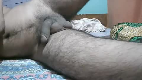 Indian Guy online show from October 2025 09:59:01 AM