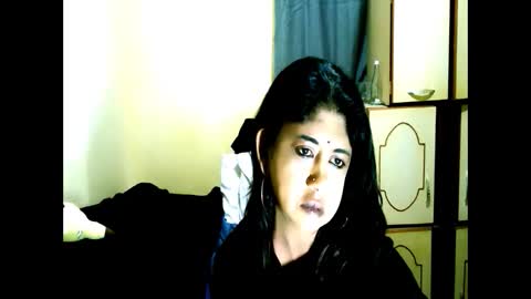 indianpleasures21 online show from May 2026 03:07:02 PM
