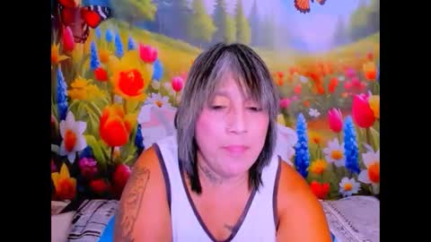 indianroxy27 online show from April 2026 06:57:02 PM