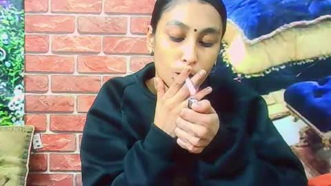Snapshot of indiansexybutt4u2luv chatting on June 2026 05:10:02 AM indiansexybutt4u2luv online show from June 2026 05:10:02 AM