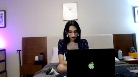Indiantransgirlillinois online show from March 2025 06:27:01 AM