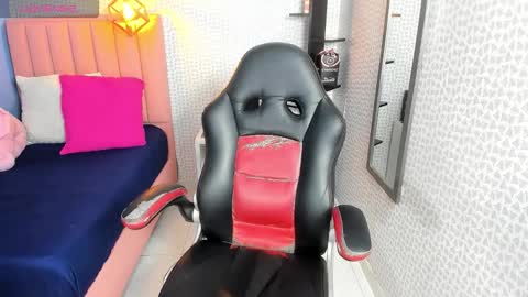   online show from February 2026 07:36:01 PM