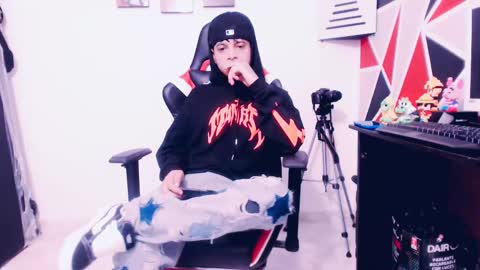 Snapshot of indomitablebeast chatting on February 2025 05:19:02 AM matias online show from February 2025 05:19:02 AM