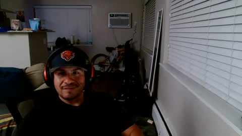 Snapshot of indyman2084 chatting on June 2026 04:15:01 AM indyman2084 online show from June 2026 04:15:01 AM