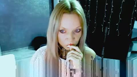 Snapshot of inesdesire chatting on September 2025 07:33:02 AM InesDesire online show from September 2025 07:33:02 AM