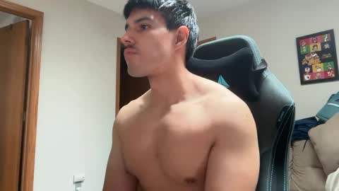 Lucas online show from September 2025 05:37:01 PM