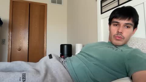 Lucas online show from October 2025 08:50:01 PM