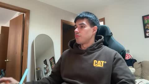 Lucas online show from December 2025 06:04:02 PM