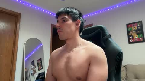 Lucas online show from January 2026 07:19:01 PM