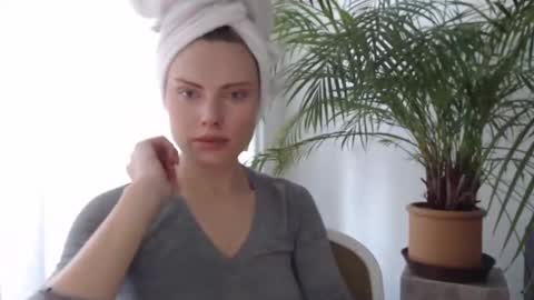 Snapshot of infinitiq45 chatting on December 2024 02:22:02 PM Sweet girl online show from December 2024 02:22:02 PM