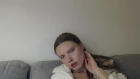 Snapshot of infinitiq45 chatting on October 2025 06:57:02 PM Sweet girl online show from October 2025 06:57:02 PM