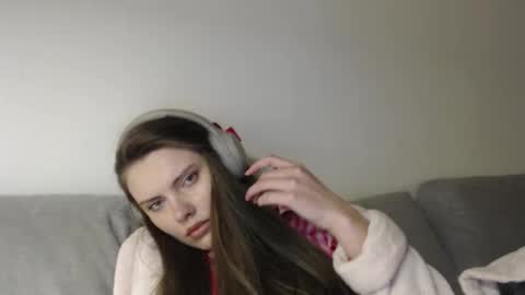 Snapshot of infinitiq45 chatting on February 2026 09:53:02 PM Sweet girl online show from February 2026 09:53:02 PM